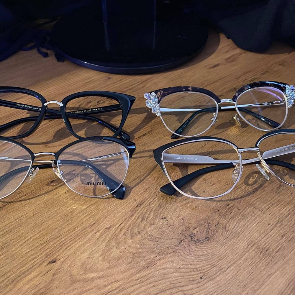 COPY - Lot (4) of Cat Eye Frames